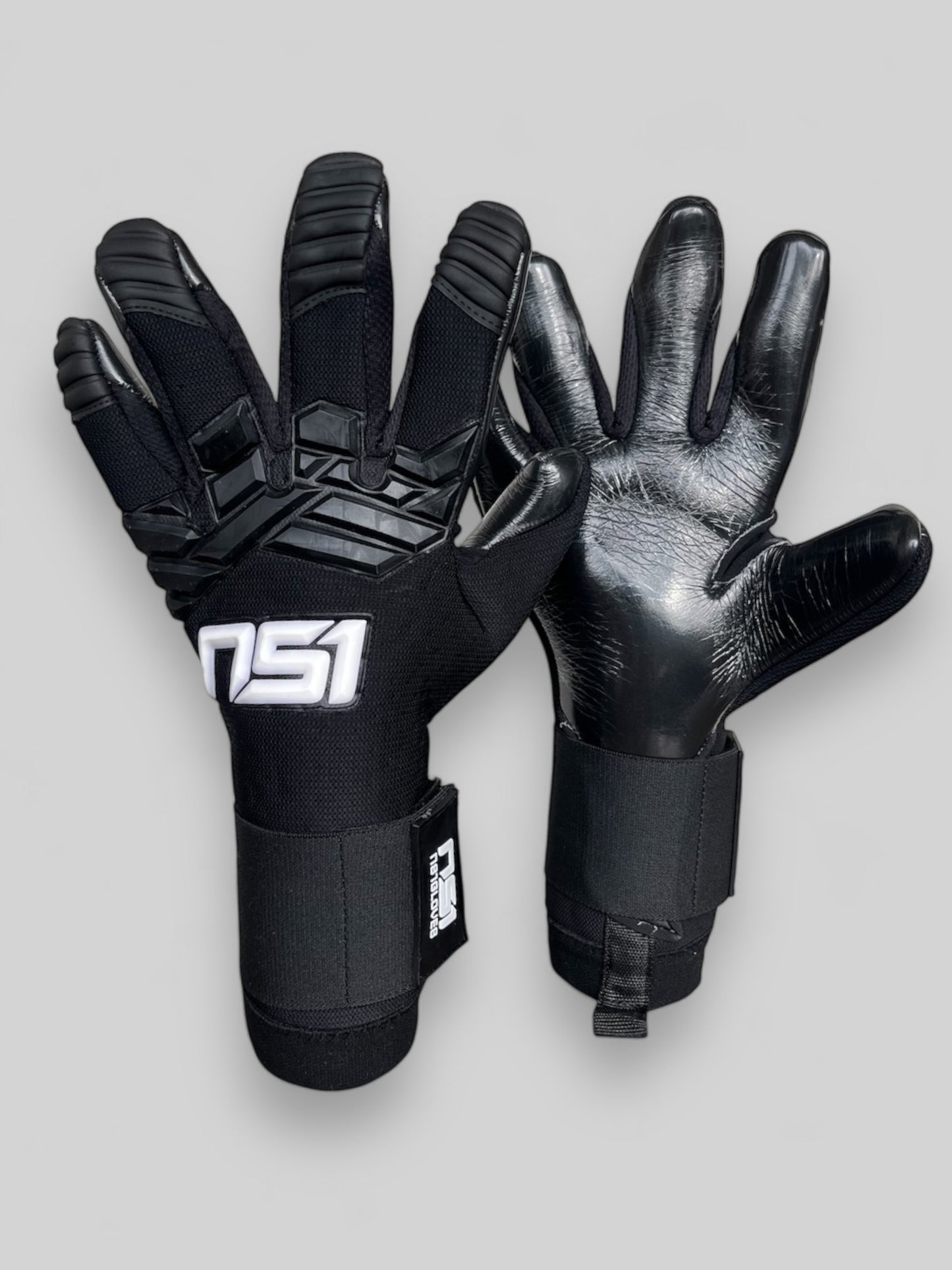 Chromatic Elite - Black - Professional Goalkeeper Gloves
