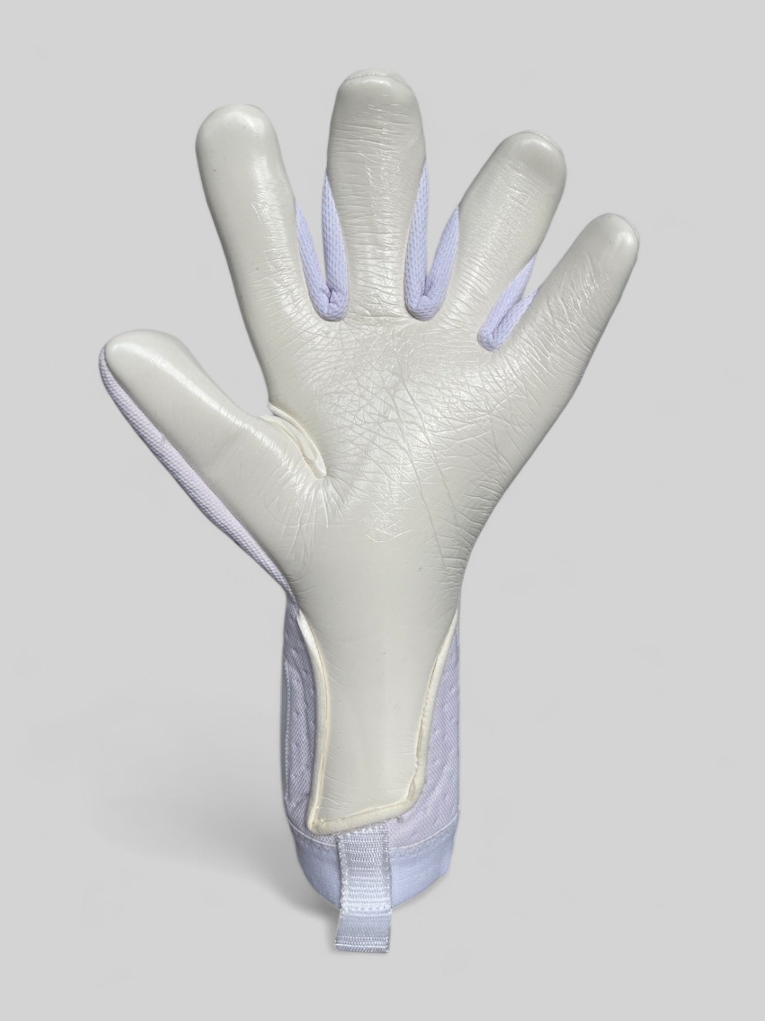 Chromatic Elite - White - Professional Goalkeeper Gloves 4