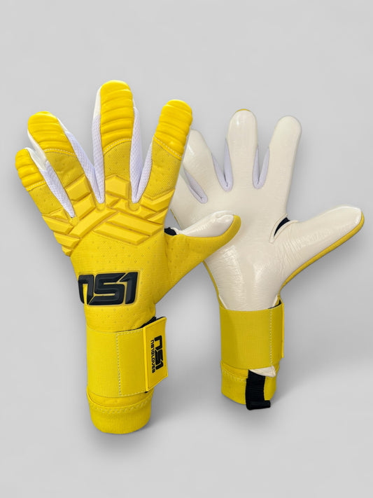 professional goalkeeper gloves